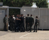 إصابة 4 طلاب ومعلمة اثر شجار داخل مدرسة باللد تخلله استخدام غاز مسيل للدموع